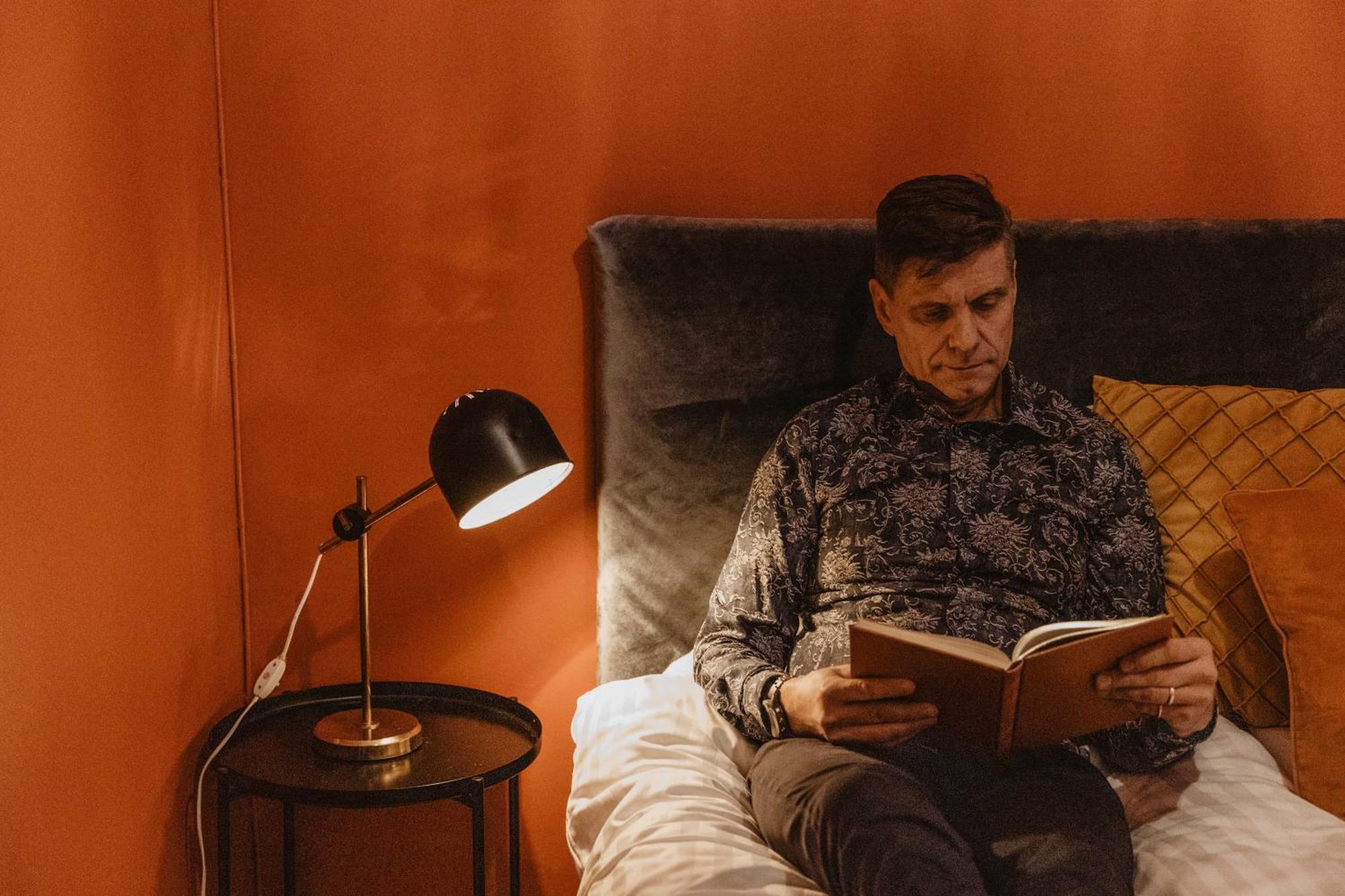 Hotel Slottsvillan Huskvarna Bagian luar foto